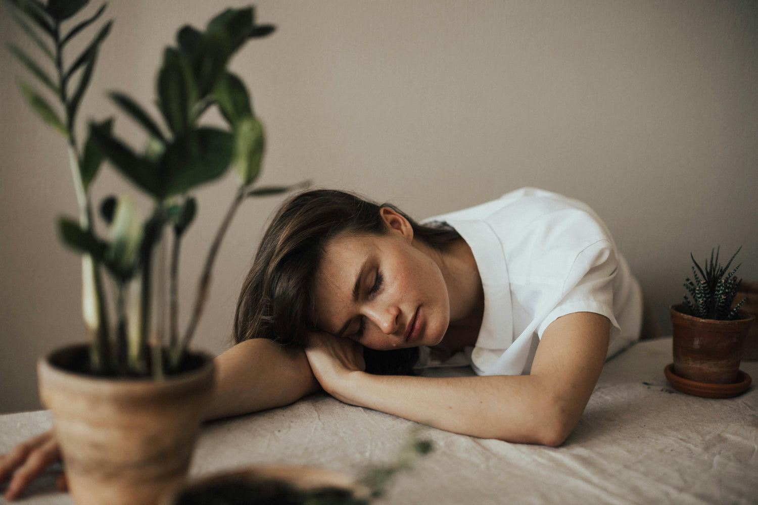 8 Clues Your Body Isn’t Getting Enough Collagen